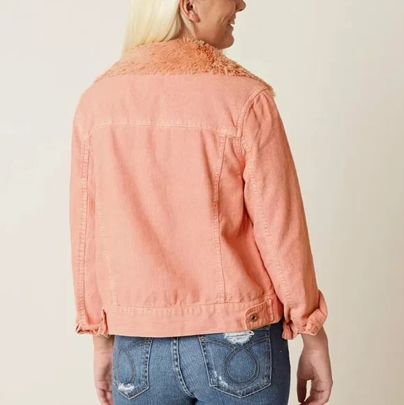White Crow size small pink corduroy faux fur lined trucker jacket warm soft - Picture 3 of 11